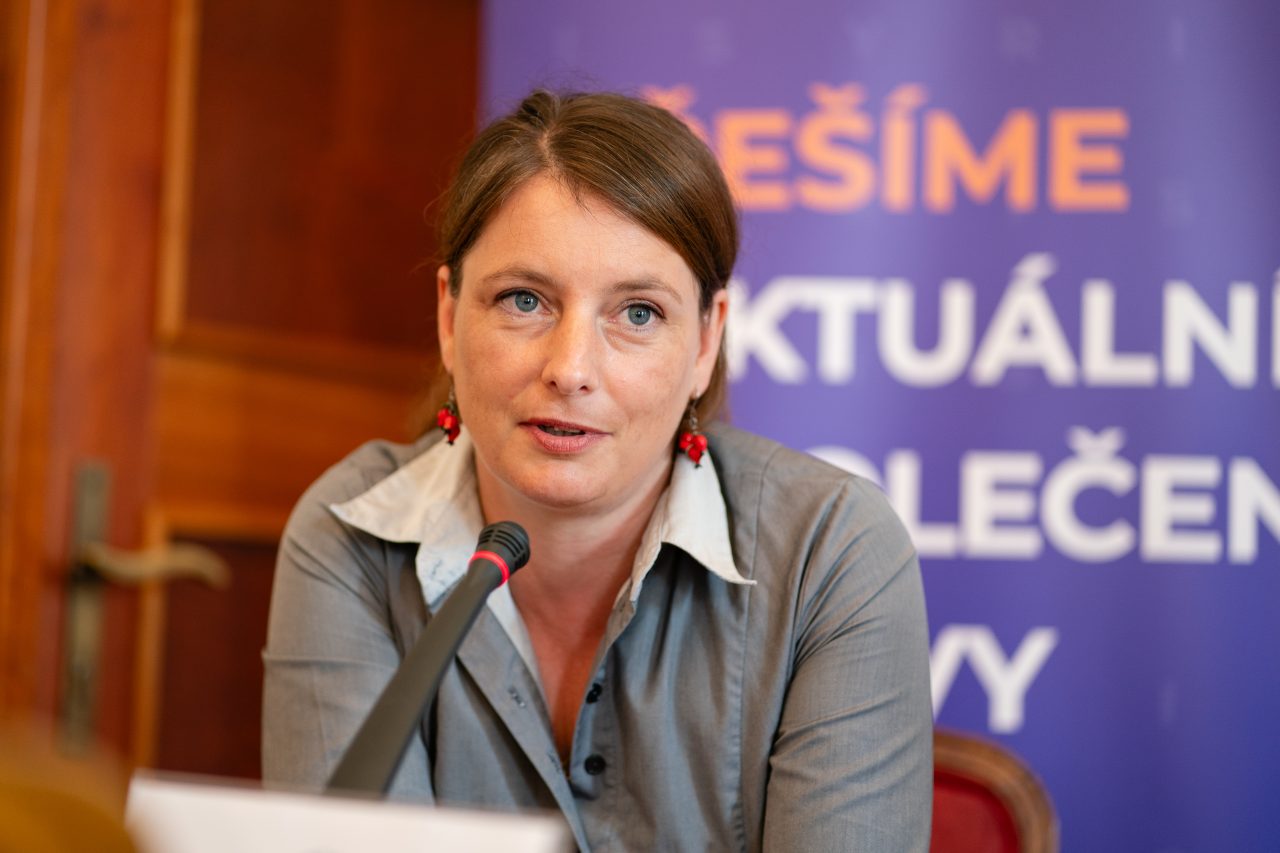 Naše společnost je schopna populismu odolat jen když budeme občansky aktivní