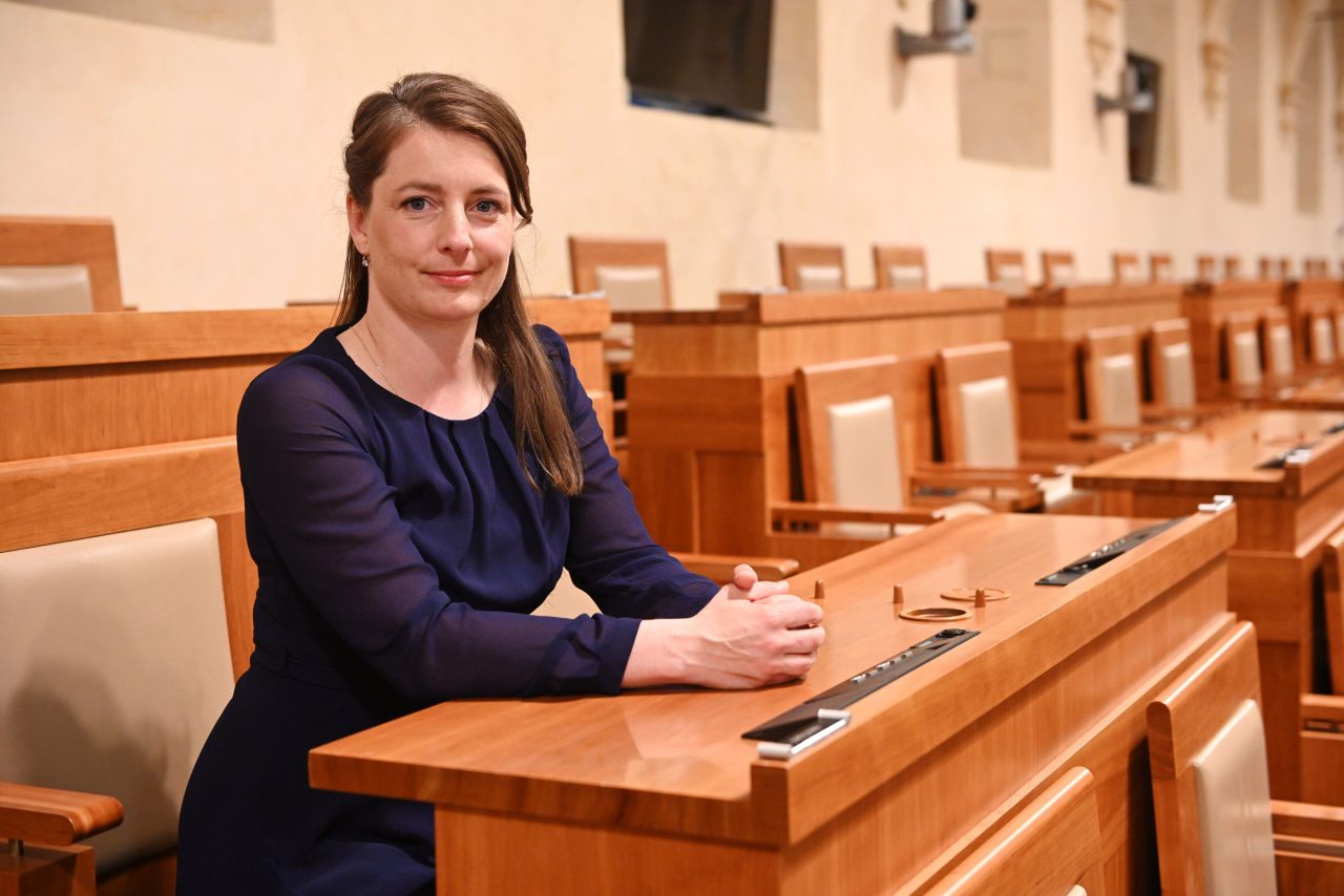Smlouva s Vatikánem nesmí zpochybňovat náboženskou neutralitu a suverenitu naší země