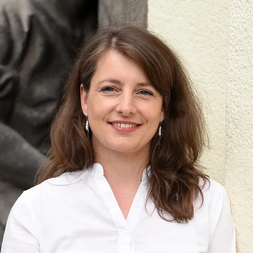 Ad&eacute;la S. &Scaron;&iacute;pov&aacute;